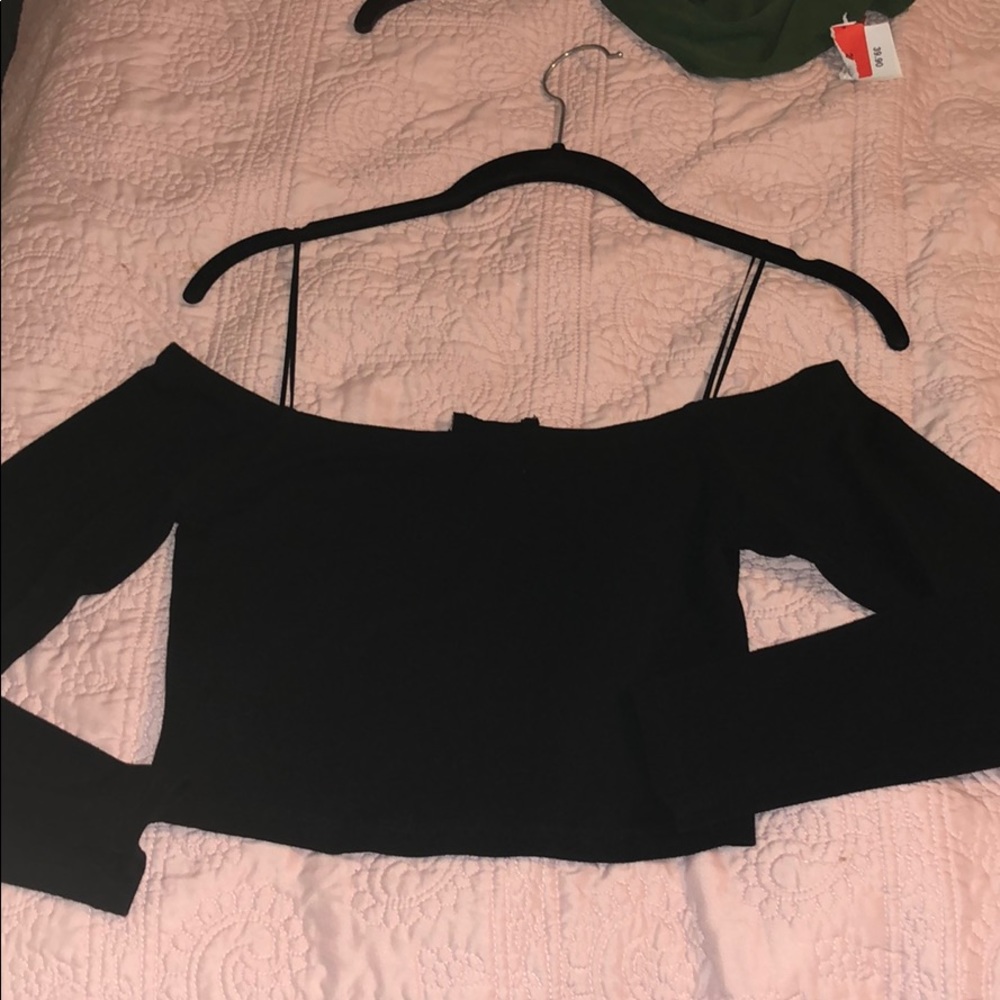 Express off-the-shoulder crop top